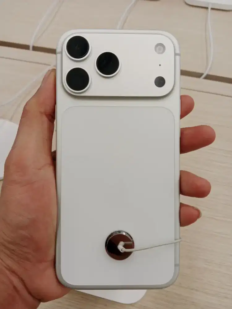 iPhone 17 Pro Max Silver 256gb