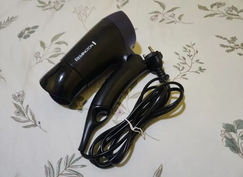 Remington Hair Dryer D2400