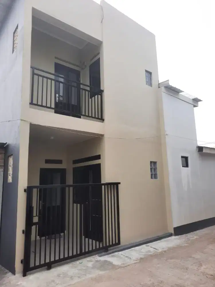 Jual Rumah Baru 2 Lantai dekat Alun-alun Cimahi