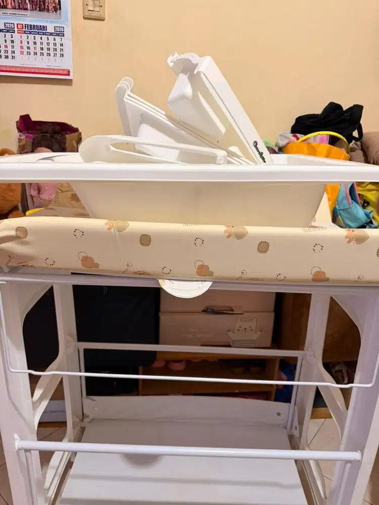 Dijual changin table