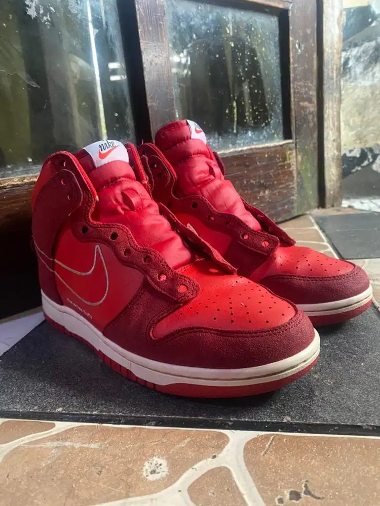 Nike first use june 18,1971