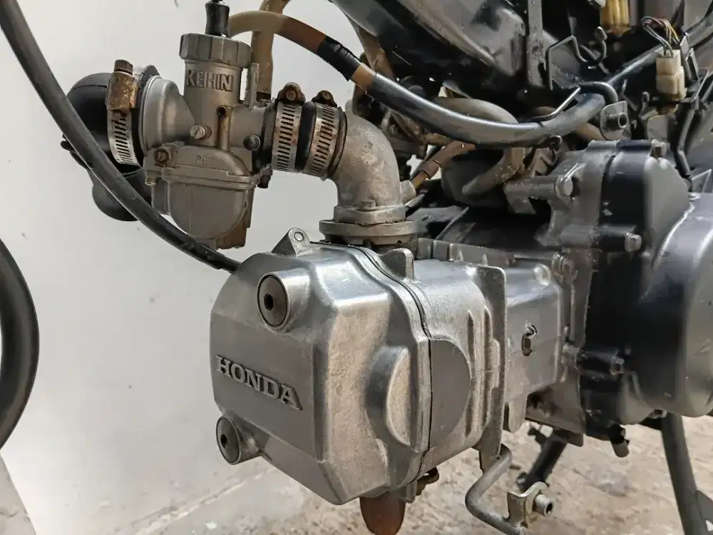 Honda revo absolute siap pakai mesin OK