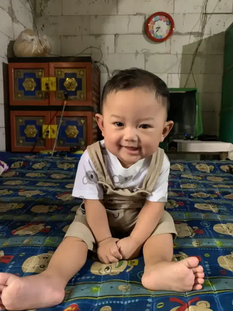 MOMONG ANAK UMUR 8 BULN