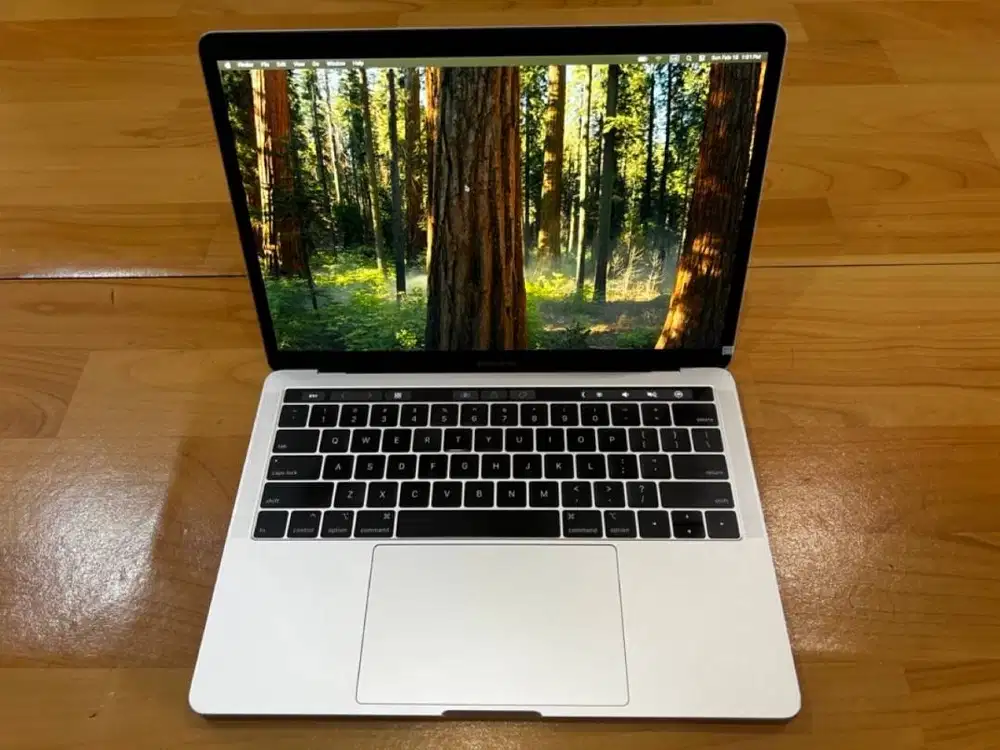 Macbook Pro 13 Inch 2019 (GRATIS TAS RANSEL)