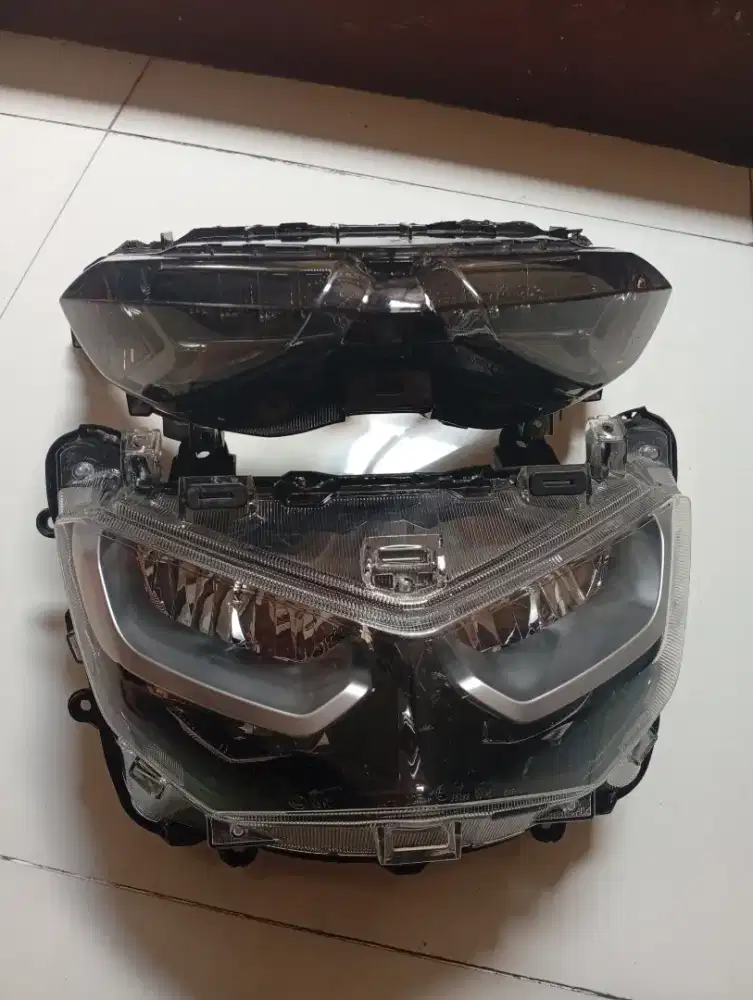 Lampu nmax 2020 depan belakang