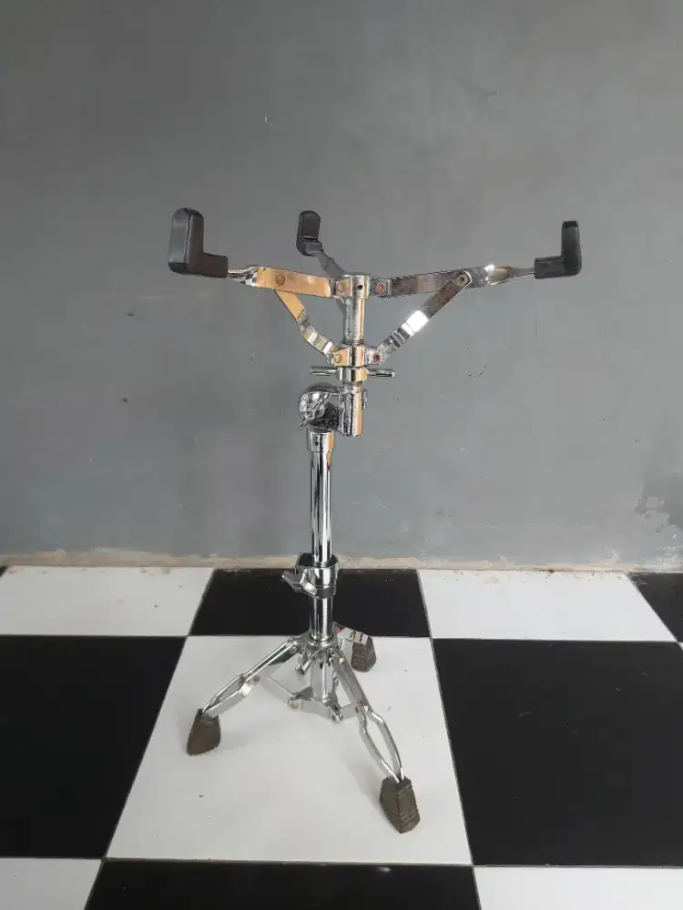 Stand Snare Tama