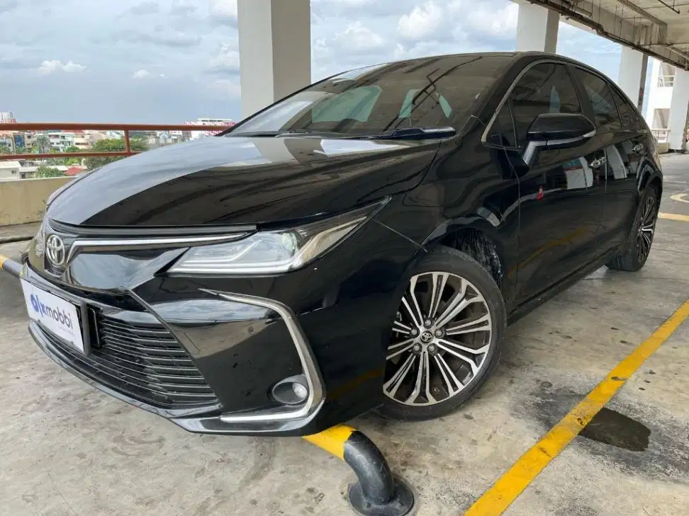 DP RENDAH Toyota Corolla Altis 1.8 V Bensin-AT 2022 FAC