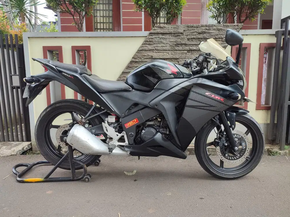 CBR 150R CBU THAILAND TAHUN 2013 MOTOR MANTEP