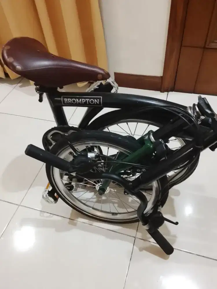Sepeda Brompton Edition