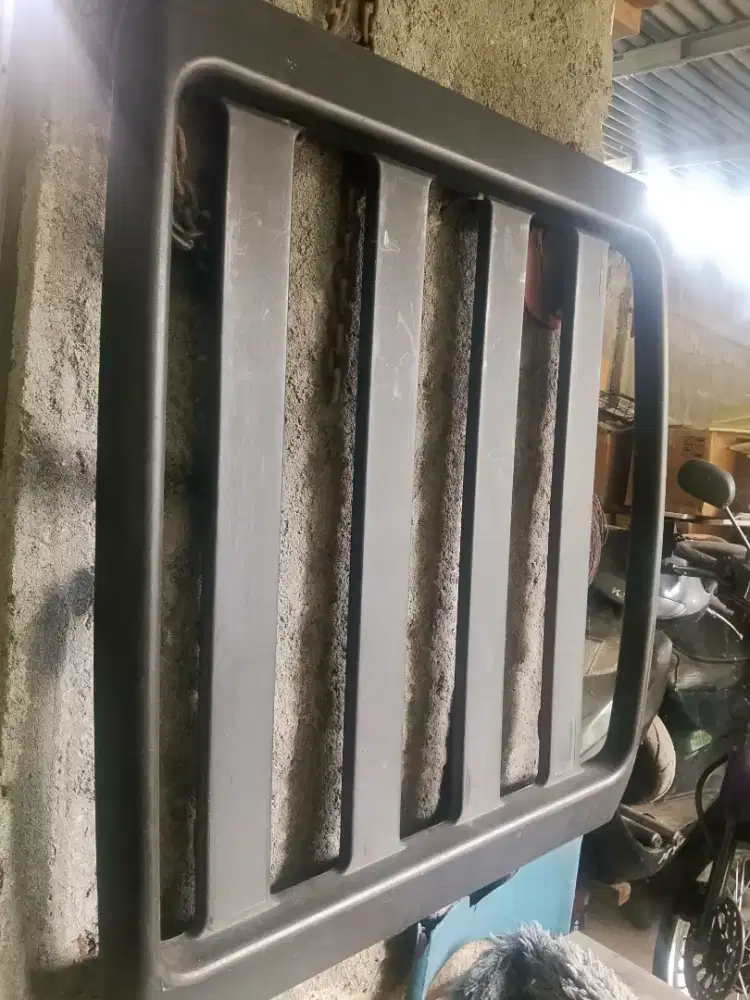 rak rooftrack mobil bekas seperti baru