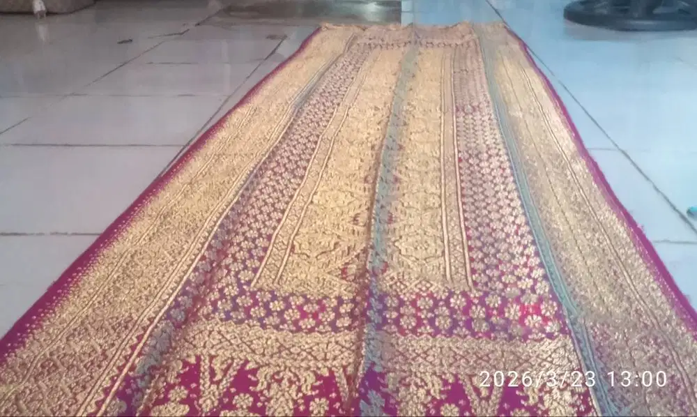 Kain songket perloved asli