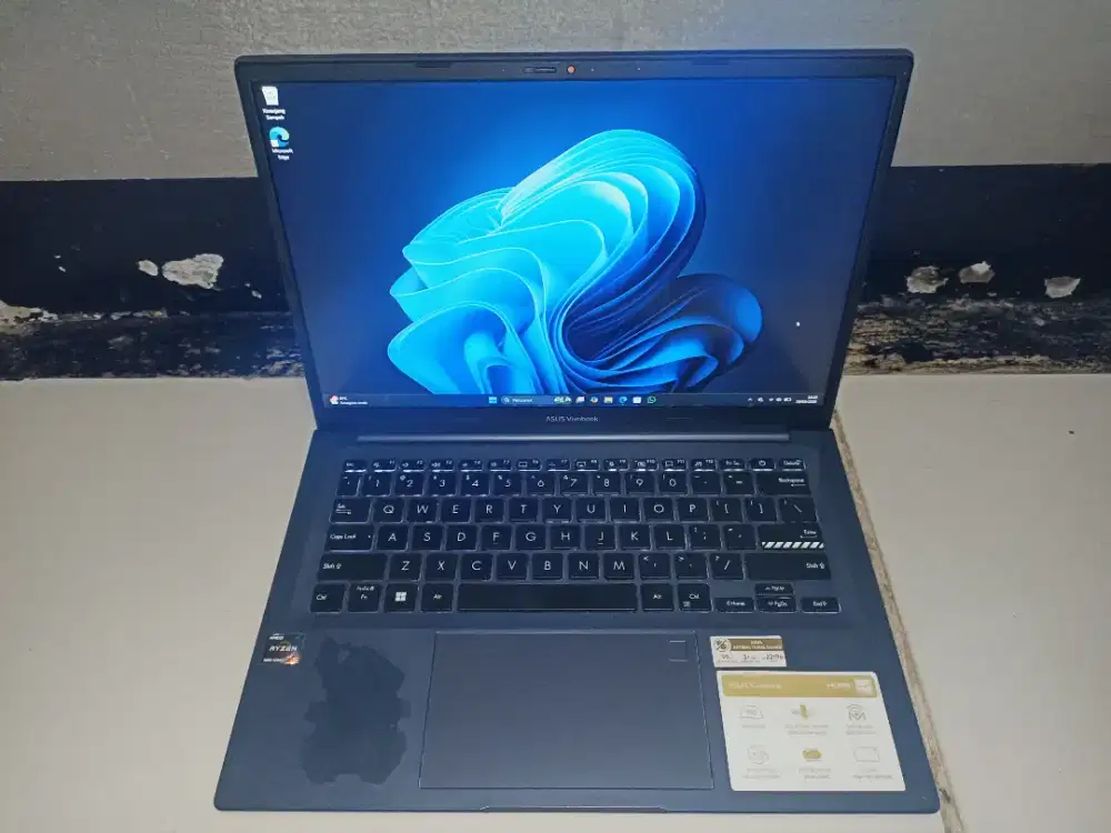 Laptop Asus Ryzen 5 5600H Seri gaming M1403Q