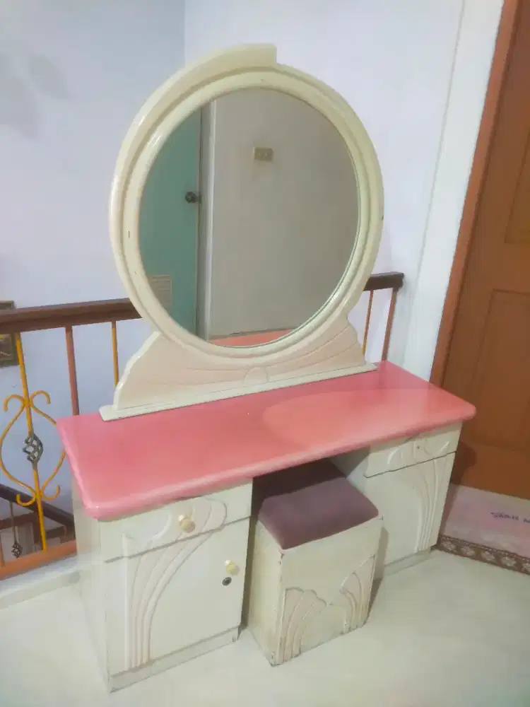 Meja rias cat Duco multi plek