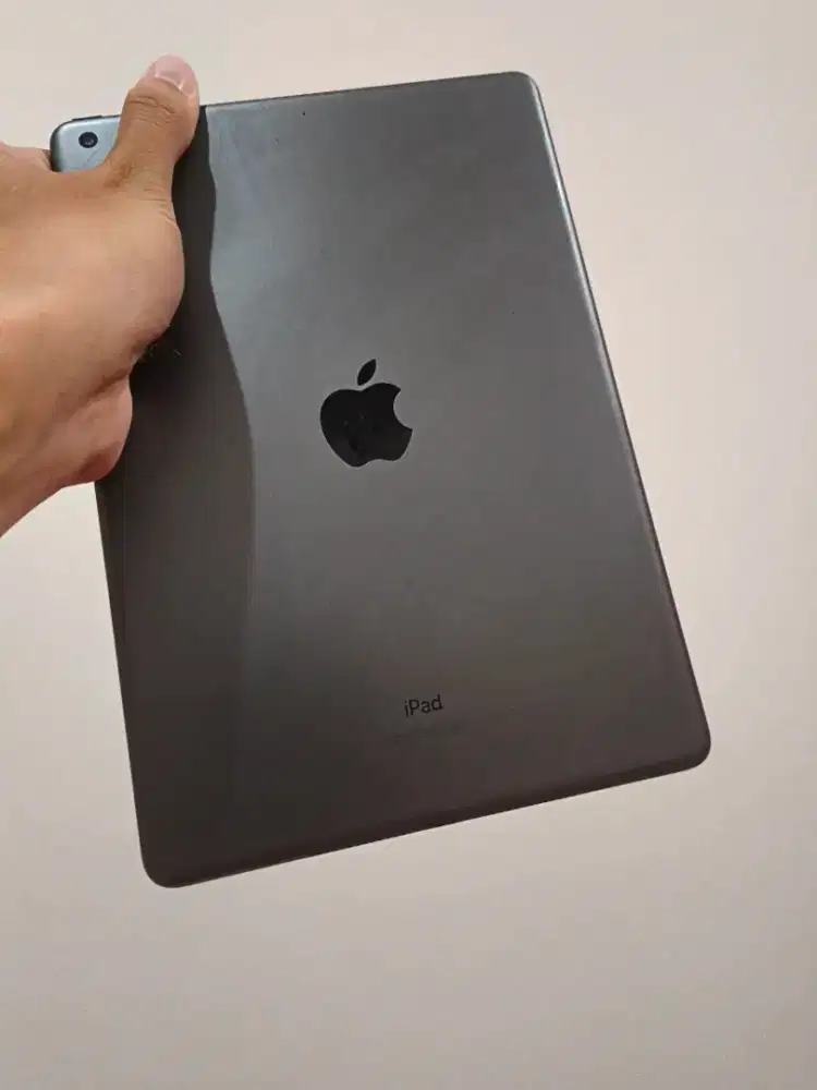 iPad 9 Bekas Tipis