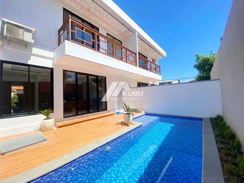 KBP1381 Brand new 3 bedrooms villa in sanur, located in residential complex with two storey building.