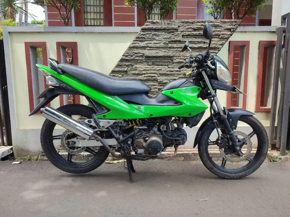 ATHLETE TAHUN 2012 MOTOR MANTEP