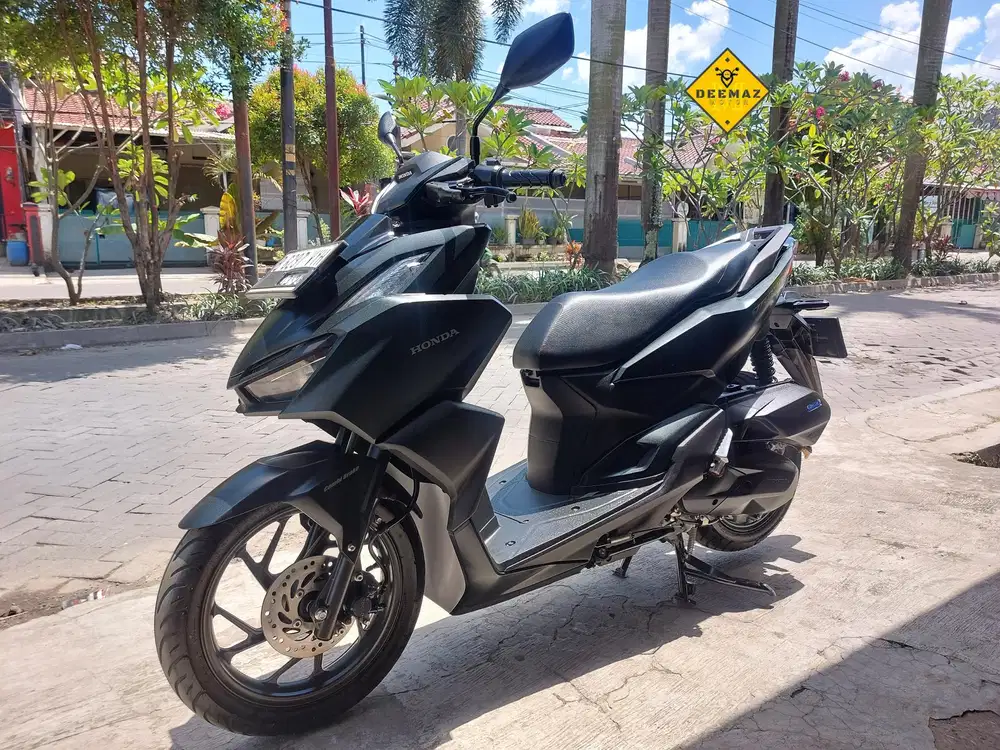 (DP 300 Rb)‼️ Honda Vario 160 CBS Hitam 2023 Cash / Kredit
