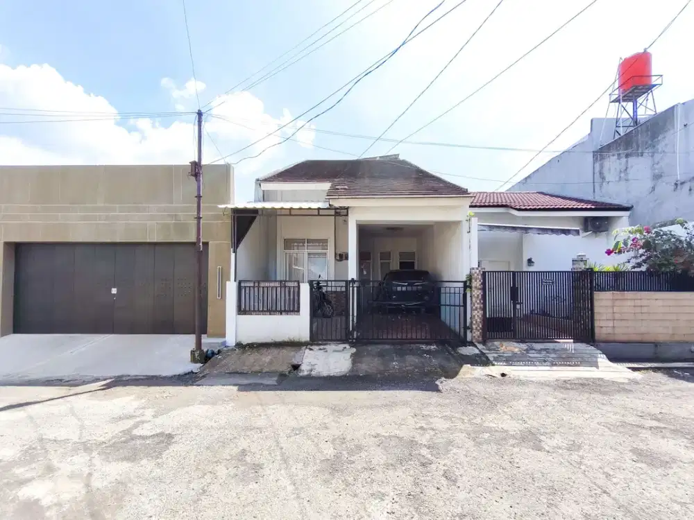 Rumah 2 Lantai SHM 8 menit ke Stasiun Pondok Ranji Hadap Utara J-43208