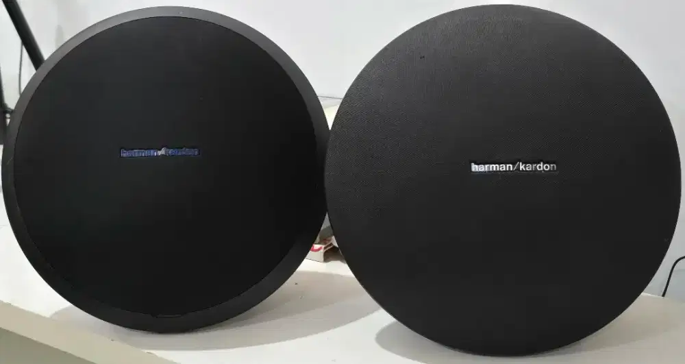 Speaker harman/kardon 1onyx4 dapet 1onyx1