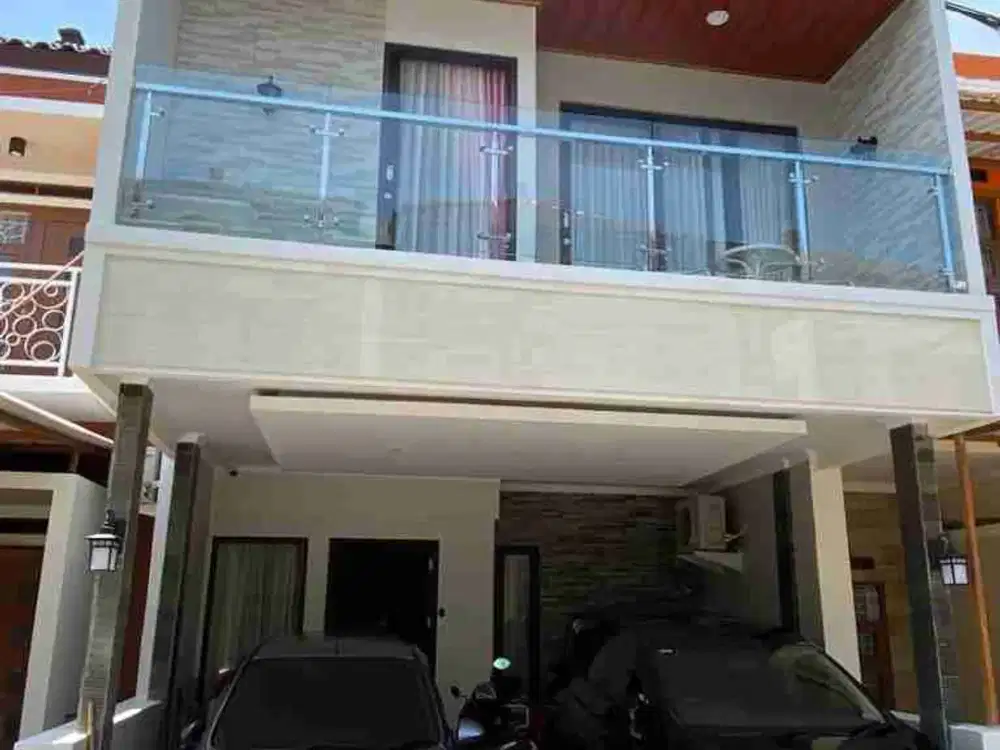 Dijual Cepat Rumah 2 Lantai Siap Huni Dalam Komplek Semi Furnished di Cipayung Jakarta Timur