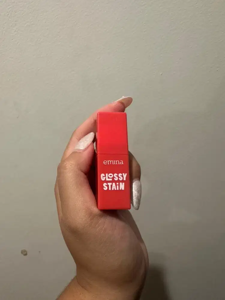 Emina Glossy Stain