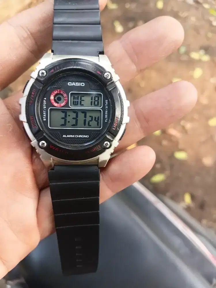Dijual koleksi pribadi Casio-216 H