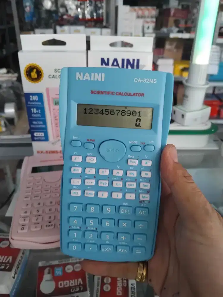 Kalkulator Scientifik Naini