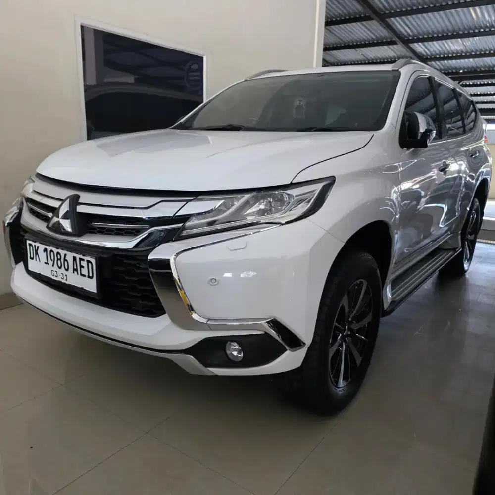 Pajero Dakar 2019 Automatic putih