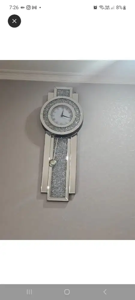 Preloved Jam Dinding Premium