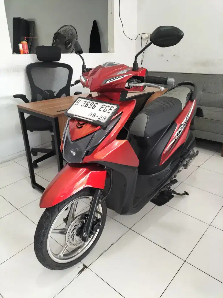 HONDA BEAT ESP 110CC 2015 SS LENGKAP PAJAK ON
