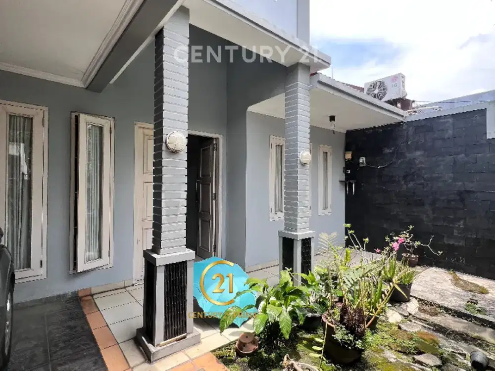 Dijual Rumah Bagus  Siap Huni Di Perumahan Di Pondok Aren