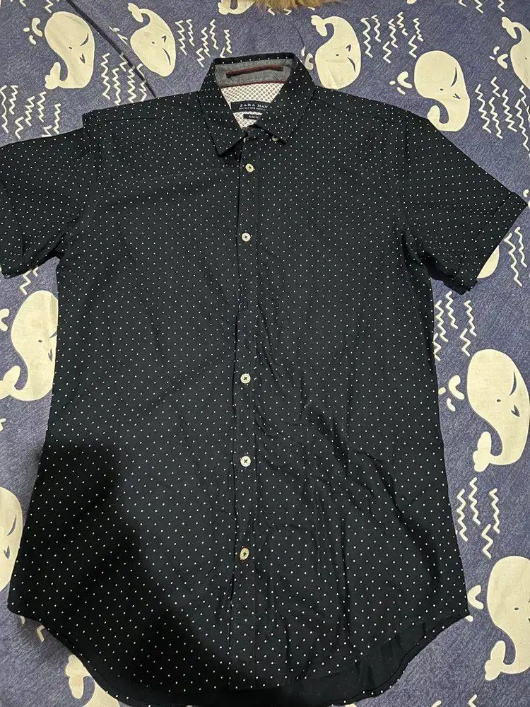 Zara man short sleeve slim fit shirt, dark blue polkadot 2nd ORI