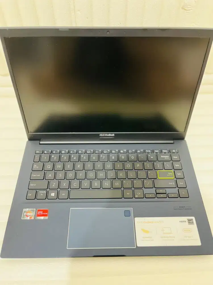 Dijual Laptop Asus Vivobook S14 M413DA Ryzen 3 LIKE NEW