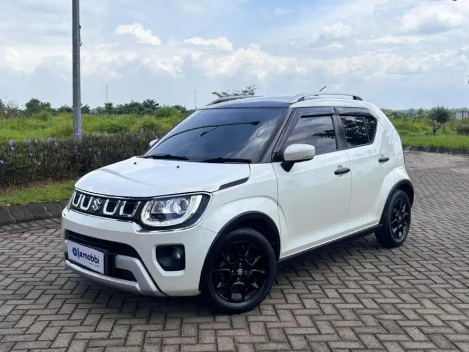Like New Suzuki Ignis 1.2 GX Bensin-MT 2021 Putih AEVY