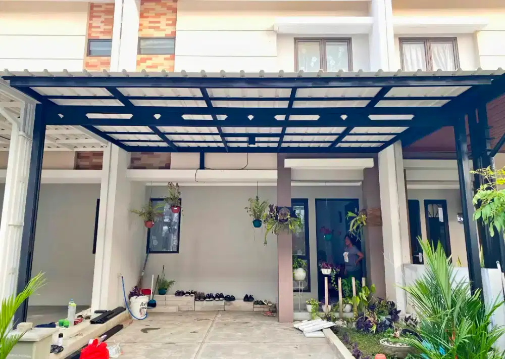 Kanopi baja ringan dan garasi