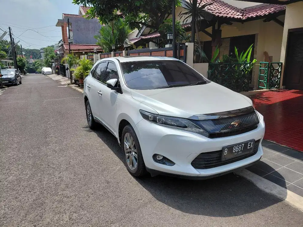 Toyota Harrier 2014 AT