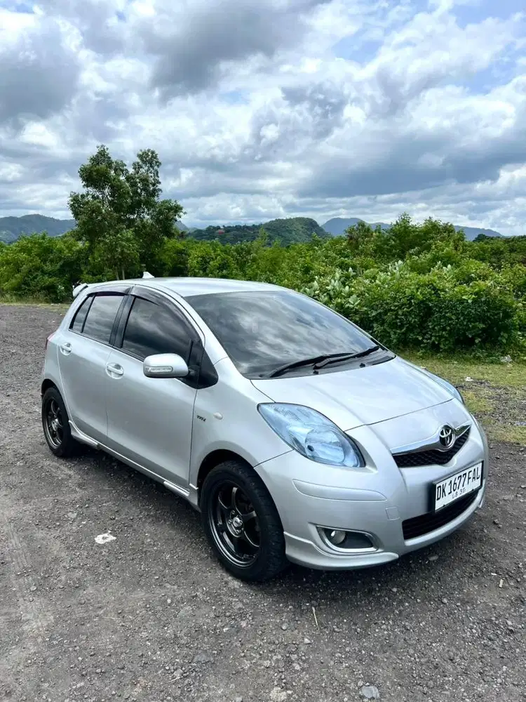 BUC Toyota Yaris E Manual 2010