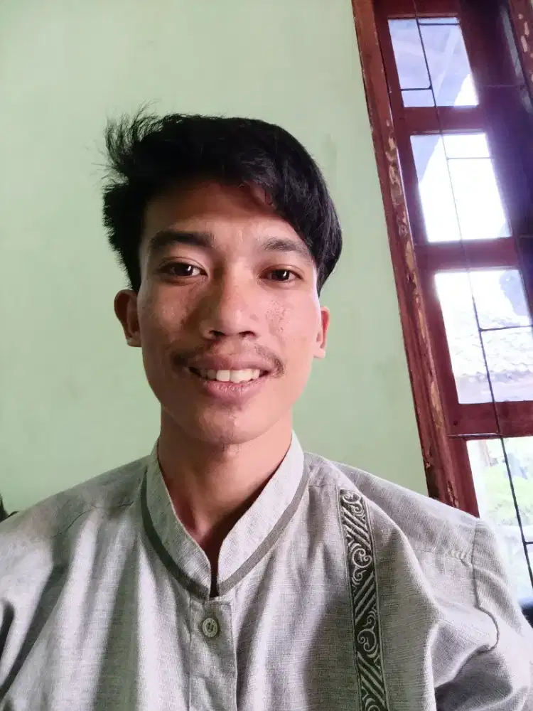 Saya sedang mencari lowongan kerja