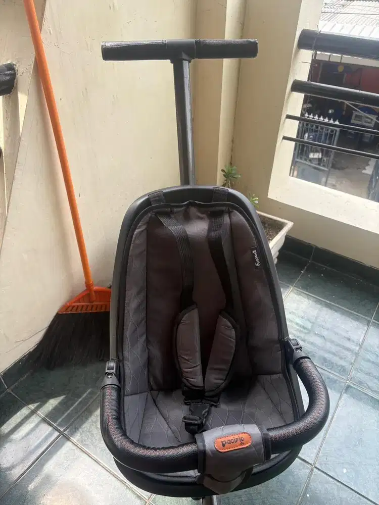 Stroller Baby Pacific Jr