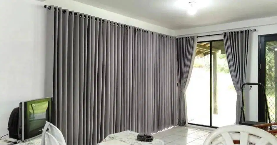 Menjual Gorden & Blind Vertikal/Vertical Roll/Roller Gordyn Hordeng