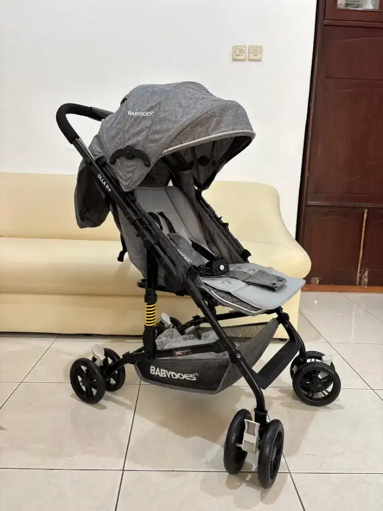 BABYDOES Olla R+ Stroller Reversible Handle - Grey - Preloved Stroller