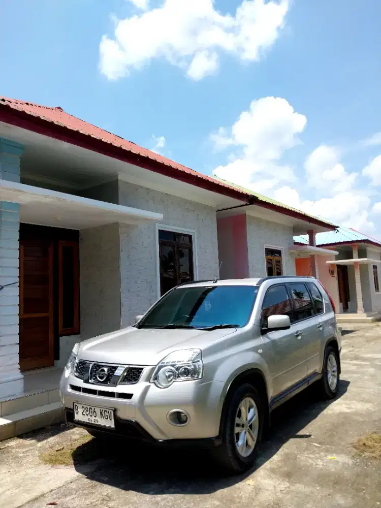 Xtrail ST 2.0 cc Manual Langka Low KM