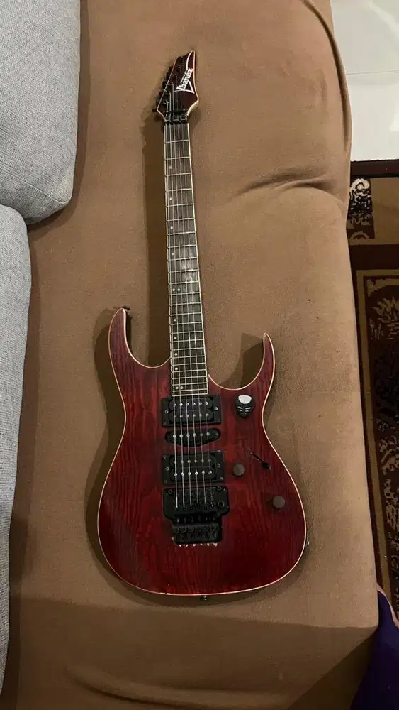 Guitar custom model Ibanez