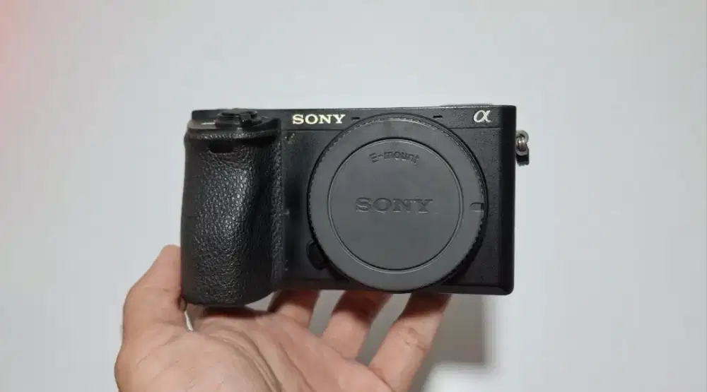 Kamera Sony A6500 body only