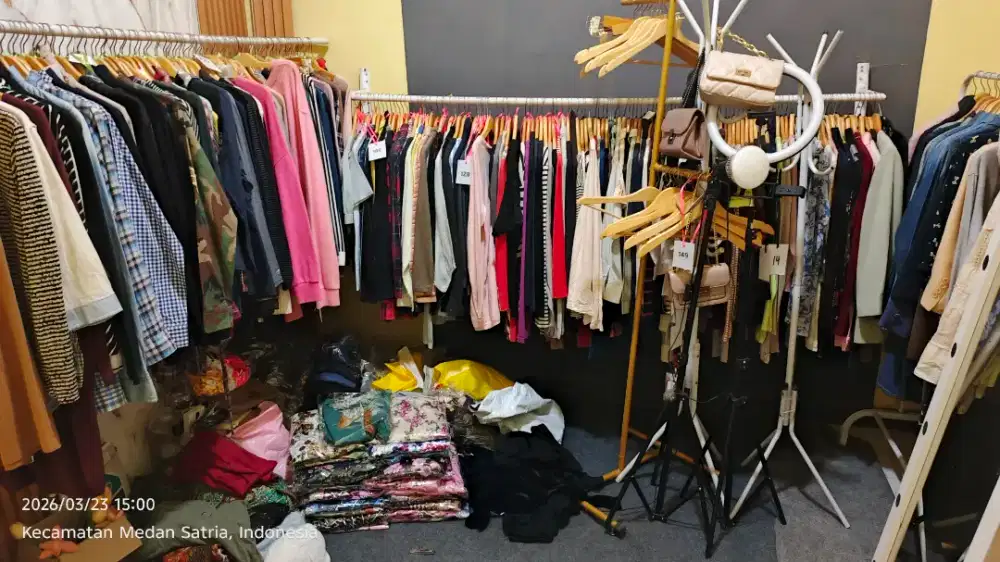 Dijual paket usaha baju komplit siap jual