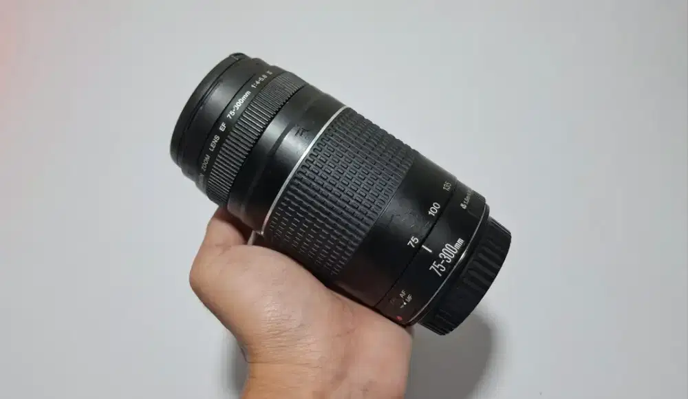 Canon tele 75-300mm III