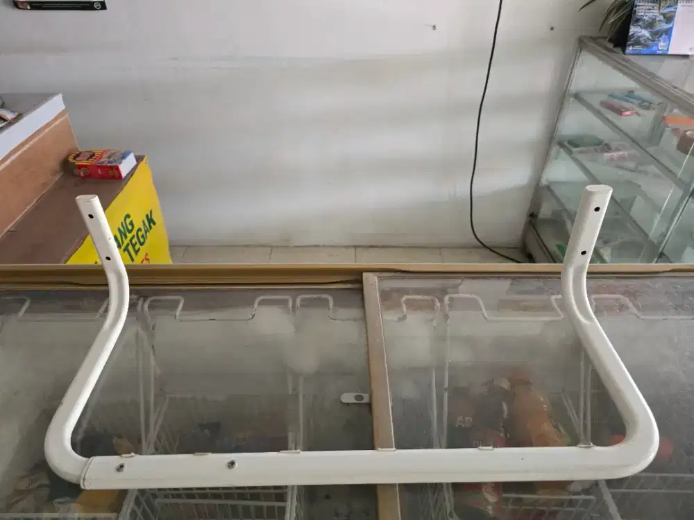 GANTUNGAN BAJU SERBAGUNA IKEA