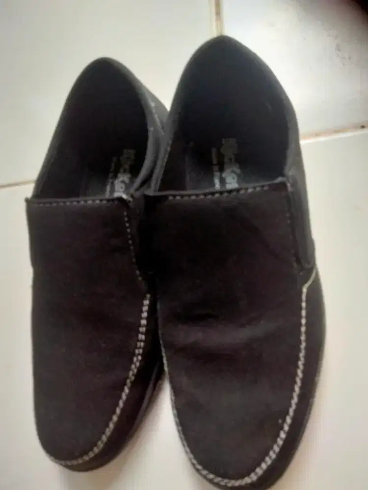 Sepatu Kickers no 39