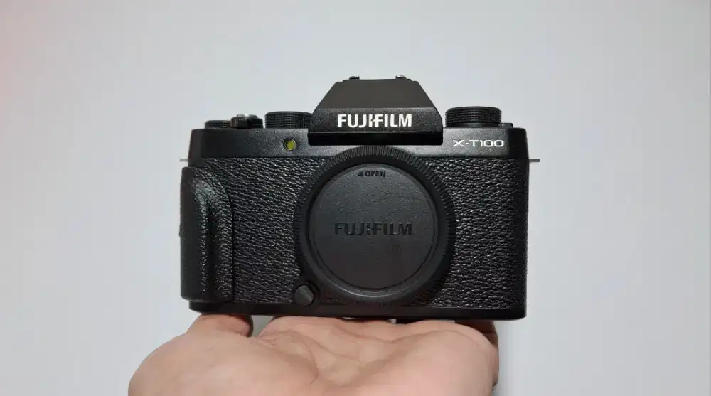 Kamera Fujifilm XT100