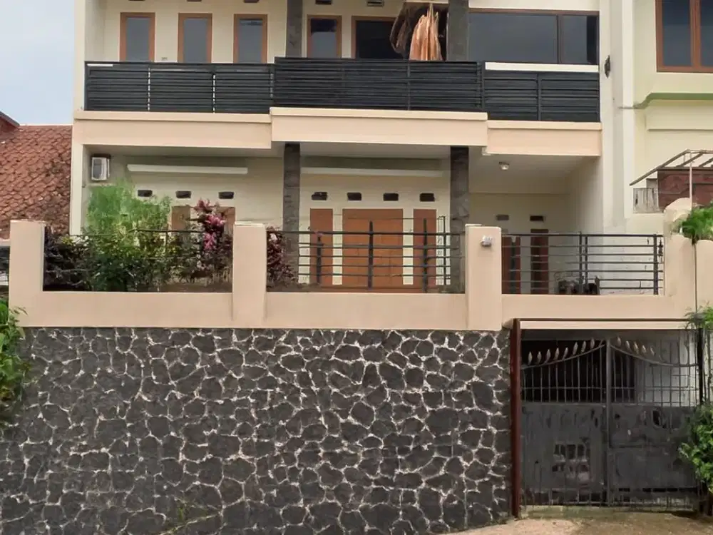 Rumah Asri dan Sejuk di Bandung Utara View Keren Abis